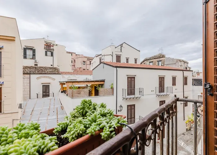 Ballarò Cozy With Balconies Palermo