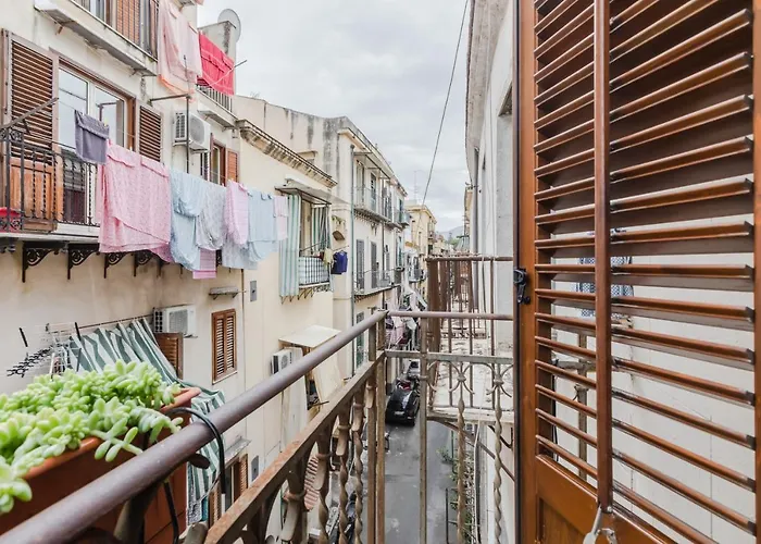 Ballarò Cozy With Balconies Palermo